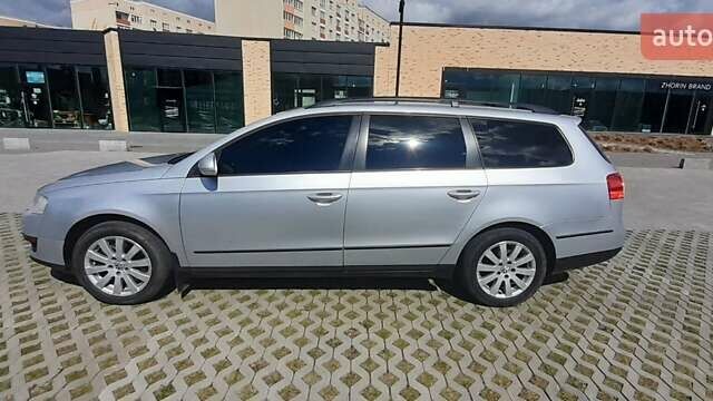 Серый Фольксваген Пассат, объемом двигателя 1.98 л и пробегом 260 тыс. км за 4800 $, фото 9 на Automoto.ua