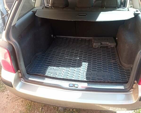 Сірий Фольксваген Пассат, об'ємом двигуна 1.78 л та пробігом 280 тис. км за 4700 $, фото 4 на Automoto.ua