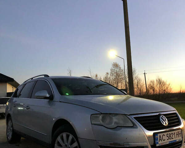 Серый Фольксваген Пассат, объемом двигателя 1.97 л и пробегом 337 тыс. км за 5300 $, фото 17 на Automoto.ua