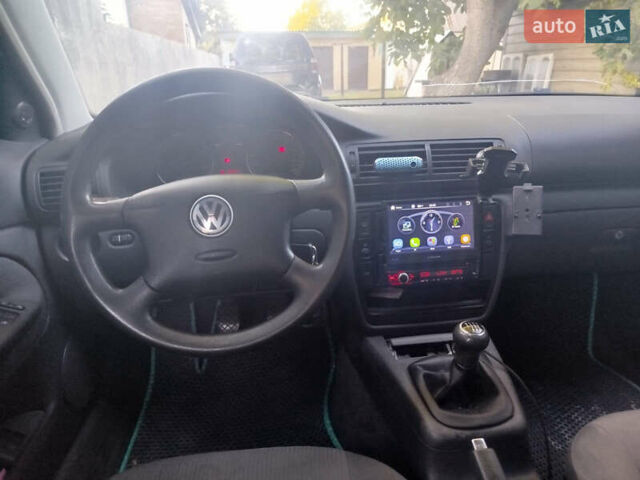 Серый Фольксваген Пассат, объемом двигателя 1.97 л и пробегом 363 тыс. км за 4300 $, фото 5 на Automoto.ua
