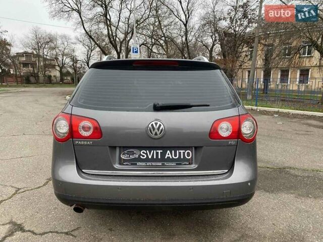 Серый Фольксваген Пассат, объемом двигателя 1.6 л и пробегом 258 тыс. км за 6500 $, фото 12 на Automoto.ua