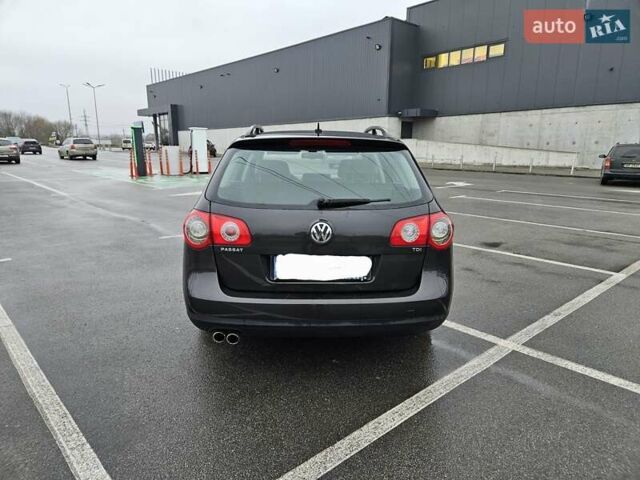 Сірий Фольксваген Пассат, об'ємом двигуна 1.9 л та пробігом 327 тис. км за 3333 $, фото 4 на Automoto.ua