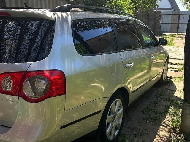 Сірий Фольксваген Пассат, об'ємом двигуна 1.9 л та пробігом 280 тис. км за 2800 $, фото 3 на Automoto.ua