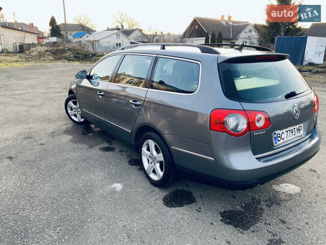 Серый Фольксваген Пассат, объемом двигателя 2 л и пробегом 298 тыс. км за 7700 $, фото 8 на Automoto.ua