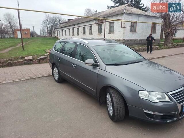 Серый Фольксваген Пассат, объемом двигателя 1.98 л и пробегом 452 тыс. км за 5000 $, фото 6 на Automoto.ua