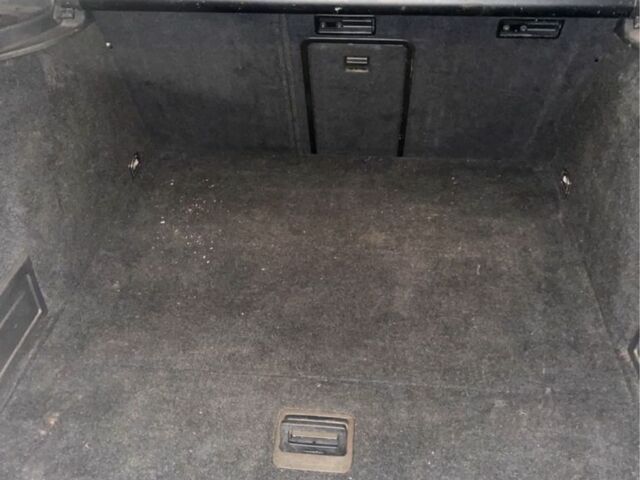 Сірий Фольксваген Пассат, об'ємом двигуна 2 л та пробігом 352 тис. км за 3650 $, фото 13 на Automoto.ua