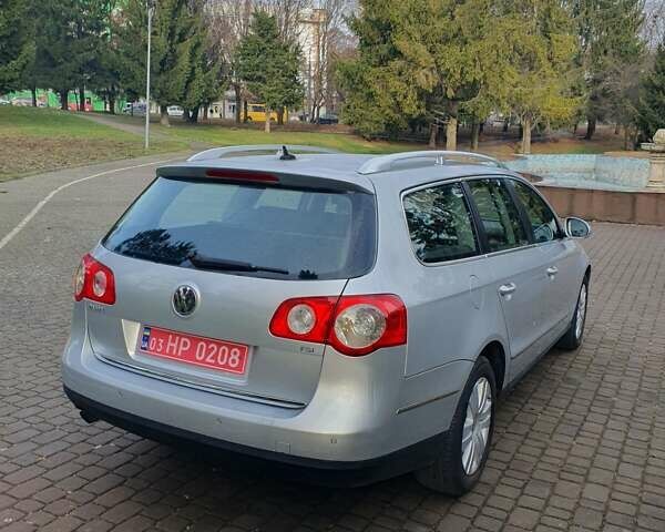 Сірий Фольксваген Пассат, об'ємом двигуна 1.6 л та пробігом 212 тис. км за 5900 $, фото 7 на Automoto.ua