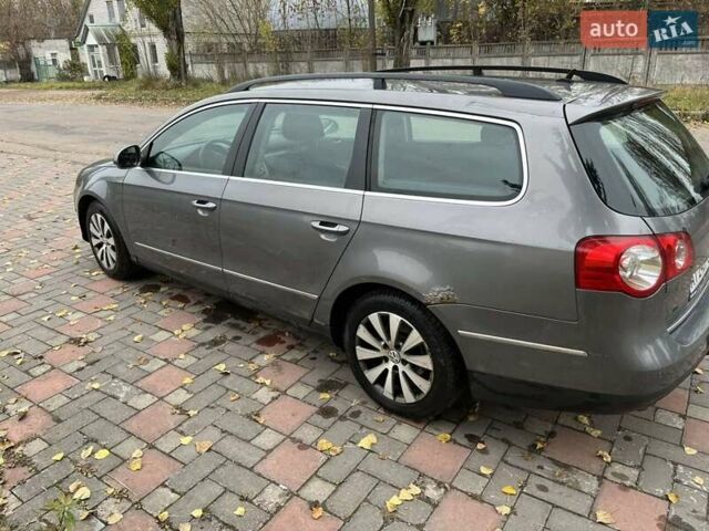 Серый Фольксваген Пассат, объемом двигателя 2 л и пробегом 424 тыс. км за 4200 $, фото 1 на Automoto.ua