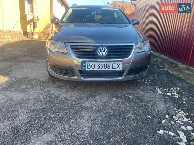 Серый Фольксваген Пассат, объемом двигателя 1.98 л и пробегом 258 тыс. км за 5250 $, фото 3 на Automoto.ua