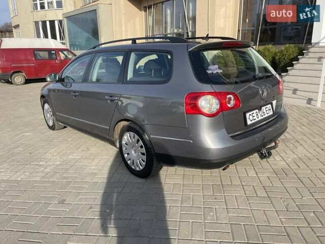 Серый Фольксваген Пассат, объемом двигателя 1.6 л и пробегом 238 тыс. км за 5200 $, фото 3 на Automoto.ua