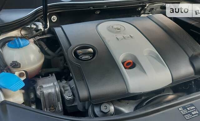 Серый Фольксваген Пассат, объемом двигателя 1.6 л и пробегом 165 тыс. км за 6500 $, фото 14 на Automoto.ua