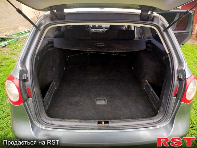 Сірий Фольксваген Пассат, об'ємом двигуна 2 л та пробігом 355 тис. км за 5500 $, фото 3 на Automoto.ua