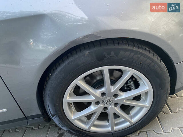 Серый Фольксваген Пассат, объемом двигателя 2 л и пробегом 245 тыс. км за 5600 $, фото 3 на Automoto.ua