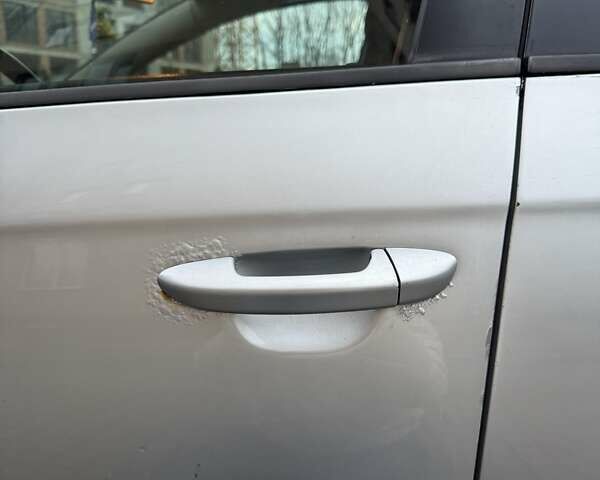 Серый Фольксваген Пассат, объемом двигателя 2 л и пробегом 301 тыс. км за 5000 $, фото 18 на Automoto.ua