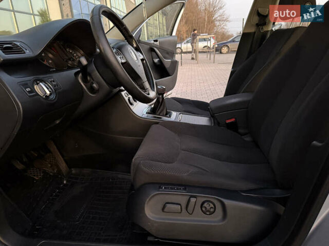 Серый Фольксваген Пассат, объемом двигателя 2 л и пробегом 340 тыс. км за 5500 $, фото 17 на Automoto.ua