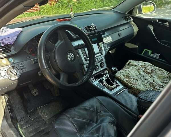 Сірий Фольксваген Пассат, об'ємом двигуна 2 л та пробігом 330 тис. км за 6000 $, фото 6 на Automoto.ua