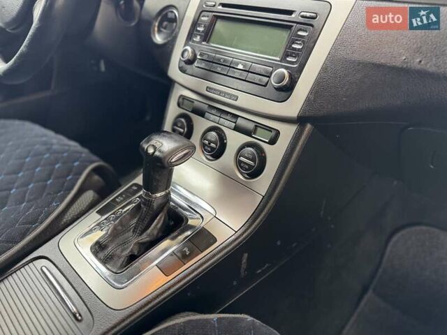 Сірий Фольксваген Пассат, об'ємом двигуна 2 л та пробігом 380 тис. км за 4999 $, фото 8 на Automoto.ua