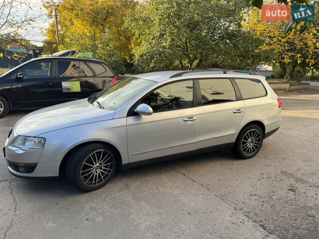 Сірий Фольксваген Пассат, об'ємом двигуна 1.9 л та пробігом 256 тис. км за 5850 $, фото 2 на Automoto.ua