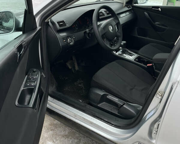 Сірий Фольксваген Пассат, об'ємом двигуна 1.97 л та пробігом 290 тис. км за 5500 $, фото 6 на Automoto.ua