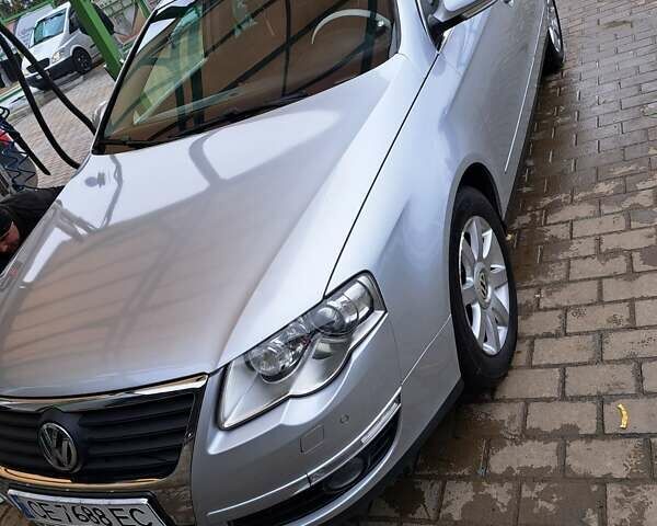 Серый Фольксваген Пассат, объемом двигателя 2 л и пробегом 292 тыс. км за 7000 $, фото 6 на Automoto.ua