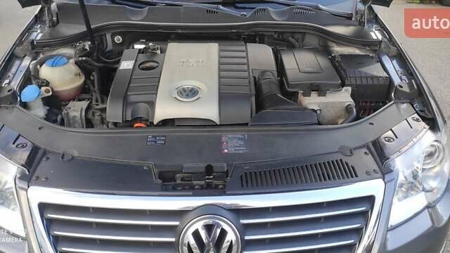 Серый Фольксваген Пассат, объемом двигателя 2 л и пробегом 198 тыс. км за 6900 $, фото 82 на Automoto.ua