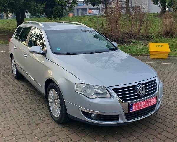 Сірий Фольксваген Пассат, об'ємом двигуна 1.6 л та пробігом 212 тис. км за 5900 $, фото 3 на Automoto.ua