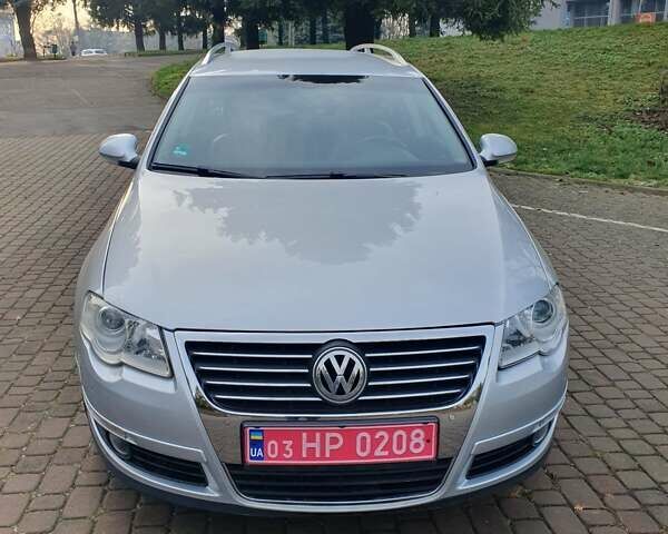Сірий Фольксваген Пассат, об'ємом двигуна 1.6 л та пробігом 212 тис. км за 5900 $, фото 2 на Automoto.ua