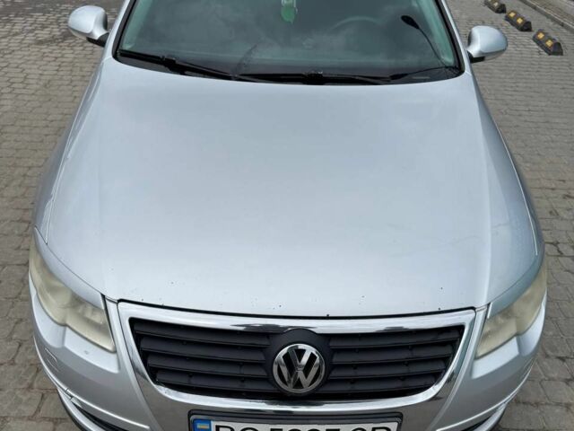 Серый Фольксваген Пассат, объемом двигателя 2 л и пробегом 265 тыс. км за 5500 $, фото 1 на Automoto.ua