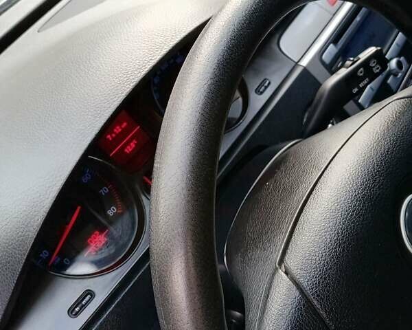 Серый Фольксваген Пассат, объемом двигателя 1.98 л и пробегом 240 тыс. км за 5800 $, фото 16 на Automoto.ua