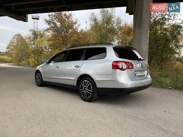 Сірий Фольксваген Пассат, об'ємом двигуна 2 л та пробігом 380 тис. км за 4999 $, фото 12 на Automoto.ua