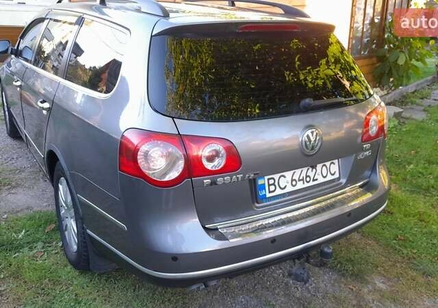 Серый Фольксваген Пассат, объемом двигателя 2 л и пробегом 350 тыс. км за 5000 $, фото 2 на Automoto.ua