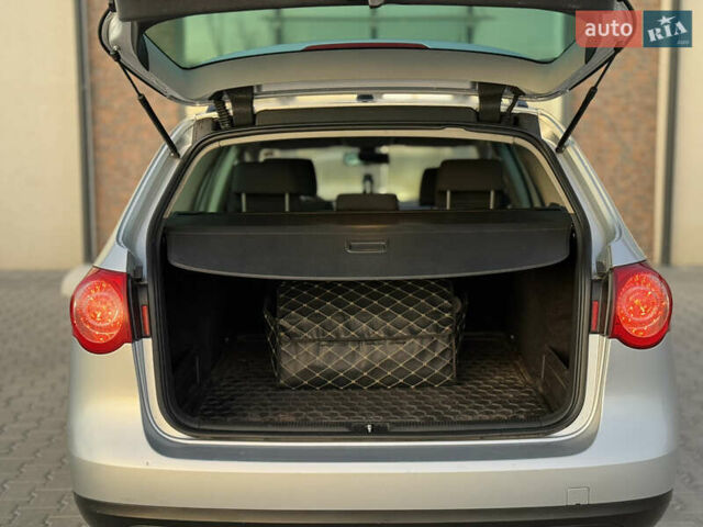 Серый Фольксваген Пассат, объемом двигателя 2 л и пробегом 340 тыс. км за 5500 $, фото 28 на Automoto.ua