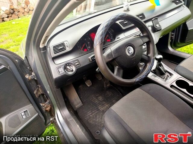 Сірий Фольксваген Пассат, об'ємом двигуна 2 л та пробігом 355 тис. км за 5500 $, фото 2 на Automoto.ua