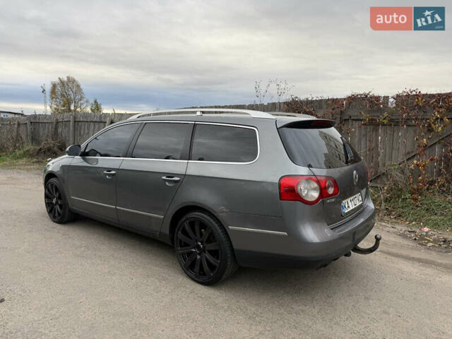 Серый Фольксваген Пассат, объемом двигателя 2 л и пробегом 282 тыс. км за 5750 $, фото 1 на Automoto.ua