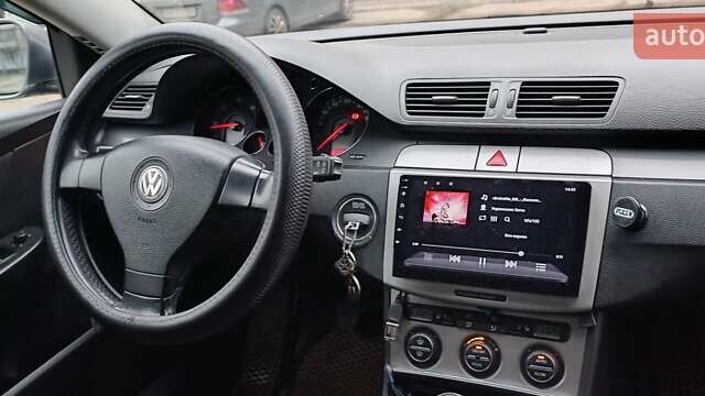 Серый Фольксваген Пассат, объемом двигателя 2 л и пробегом 335 тыс. км за 6000 $, фото 11 на Automoto.ua
