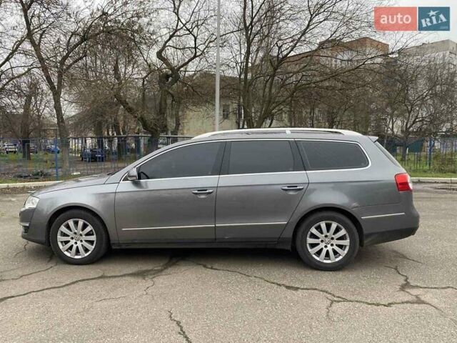 Серый Фольксваген Пассат, объемом двигателя 1.6 л и пробегом 258 тыс. км за 6500 $, фото 16 на Automoto.ua