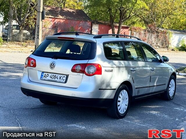 Серый Фольксваген Пассат, объемом двигателя 1.6 л и пробегом 0 тыс. км за 4500 $, фото 2 на Automoto.ua