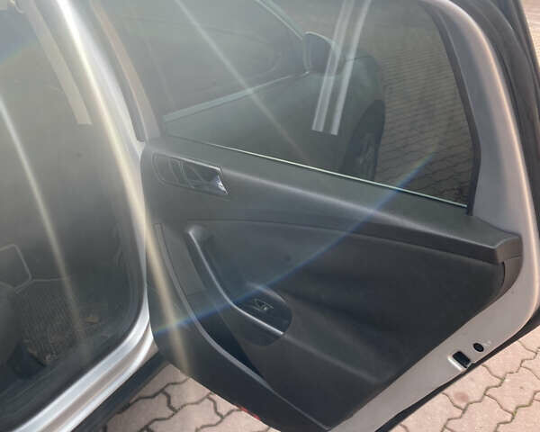 Серый Фольксваген Пассат, объемом двигателя 1.97 л и пробегом 350 тыс. км за 5600 $, фото 14 на Automoto.ua