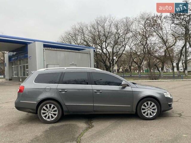 Серый Фольксваген Пассат, объемом двигателя 1.6 л и пробегом 258 тыс. км за 6500 $, фото 9 на Automoto.ua