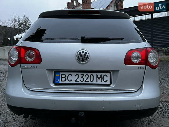 Сірий Фольксваген Пассат, об'ємом двигуна 1.9 л та пробігом 348 тис. км за 4650 $, фото 9 на Automoto.ua