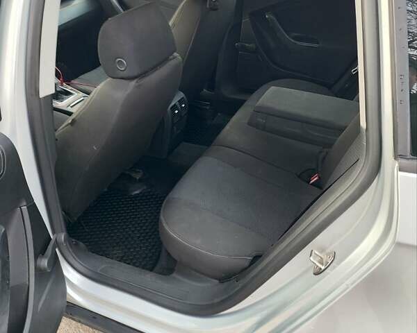 Серый Фольксваген Пассат, объемом двигателя 1.6 л и пробегом 278 тыс. км за 6500 $, фото 14 на Automoto.ua