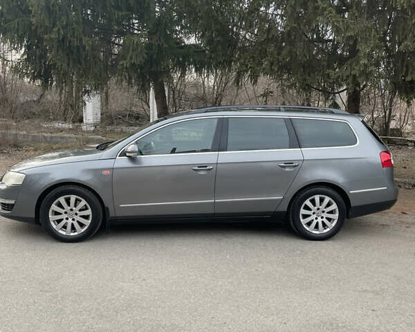 Сірий Фольксваген Пассат, об'ємом двигуна 1.98 л та пробігом 301 тис. км за 5450 $, фото 17 на Automoto.ua