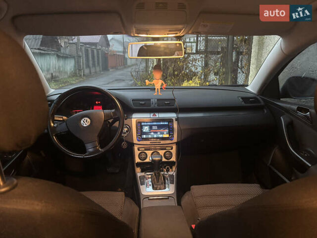 Серый Фольксваген Пассат, объемом двигателя 2 л и пробегом 230 тыс. км за 7500 $, фото 10 на Automoto.ua