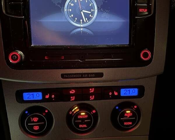 Серый Фольксваген Пассат, объемом двигателя 1.6 л и пробегом 238 тыс. км за 5200 $, фото 15 на Automoto.ua