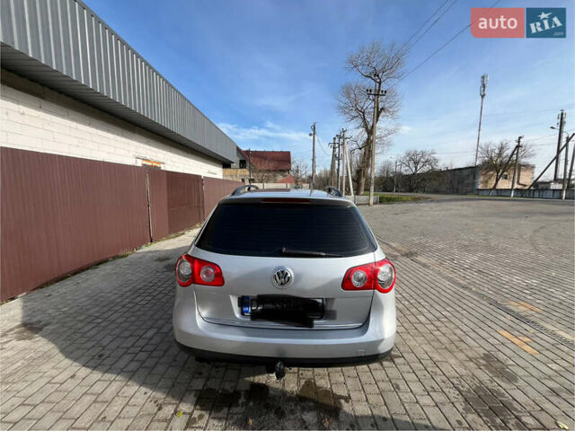 Серый Фольксваген Пассат, объемом двигателя 2 л и пробегом 175 тыс. км за 6000 $, фото 1 на Automoto.ua