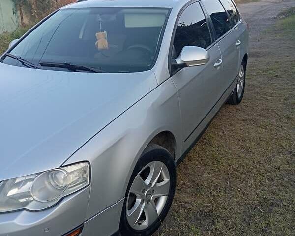 Сірий Фольксваген Пассат, об'ємом двигуна 1.97 л та пробігом 350 тис. км за 5950 $, фото 1 на Automoto.ua