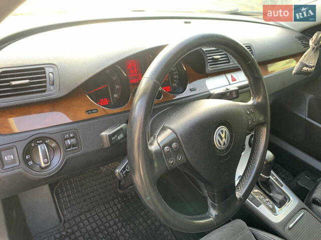 Серый Фольксваген Пассат, объемом двигателя 2 л и пробегом 247 тыс. км за 5700 $, фото 18 на Automoto.ua