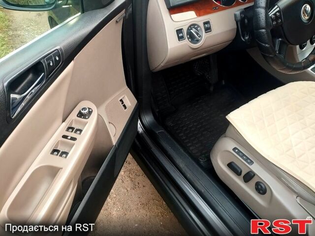 Серый Фольксваген Пассат, объемом двигателя 2 л и пробегом 360 тыс. км за 5250 $, фото 5 на Automoto.ua