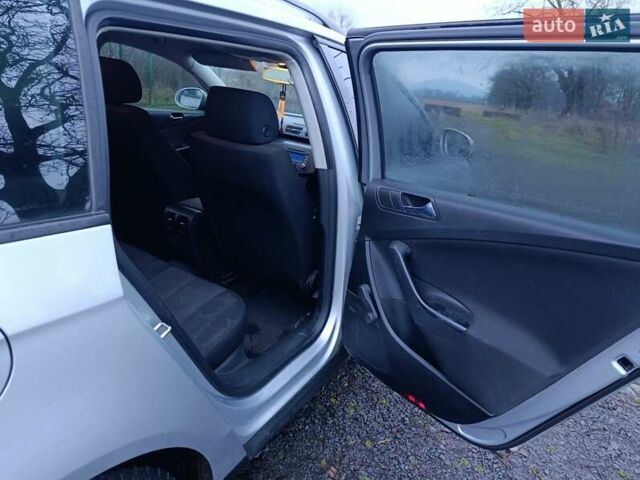 Серый Фольксваген Пассат, объемом двигателя 1.6 л и пробегом 332 тыс. км за 5700 $, фото 20 на Automoto.ua