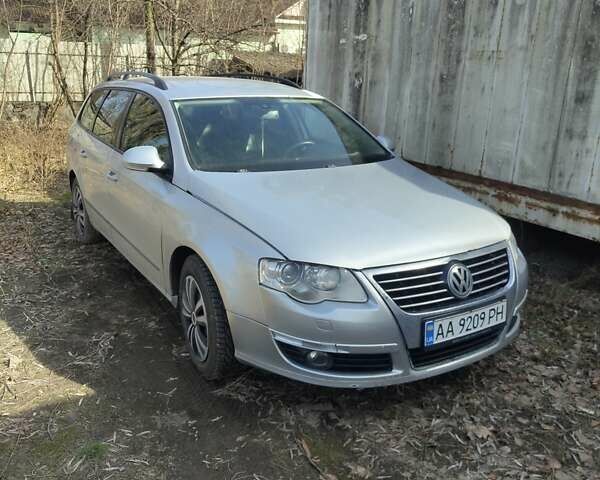 Серый Фольксваген Пассат, объемом двигателя 1.98 л и пробегом 280 тыс. км за 4200 $, фото 5 на Automoto.ua